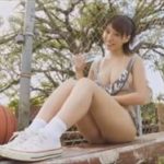 久松かおりグラビア動画 バスケットコートに舞い降りたエロかわ美乳女子